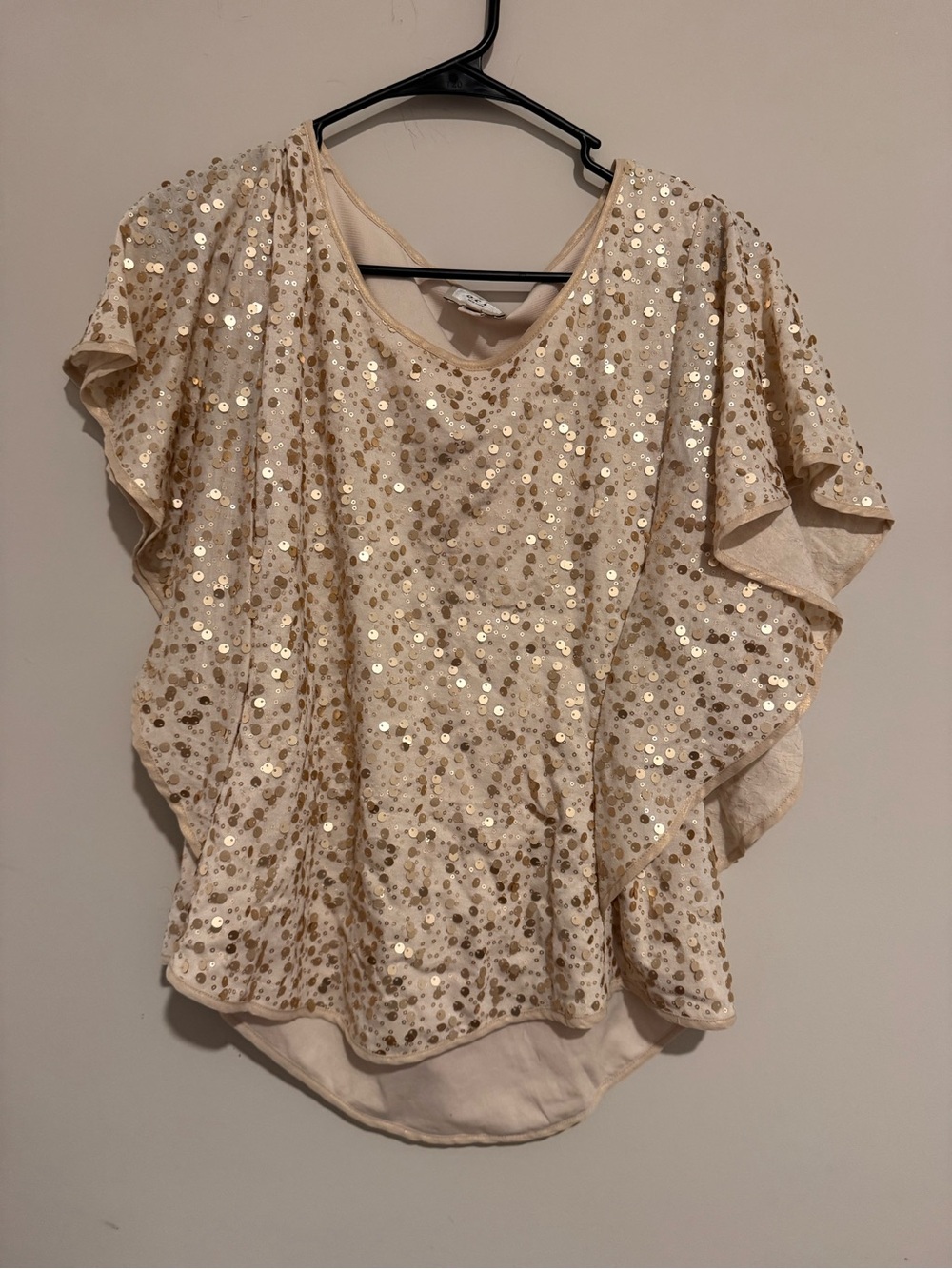 ECI Sequin Flutter-Sleeve Top in Cream with Gold Accents